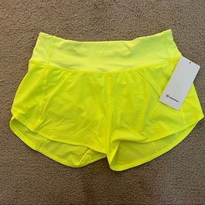 Speed Up 4” Lululemon shorts (size 6)